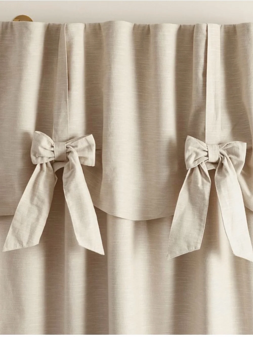 Pottery Barn Kids Evelyn Linen Blend Bow Valance Blackout Curtain 2 panels beige